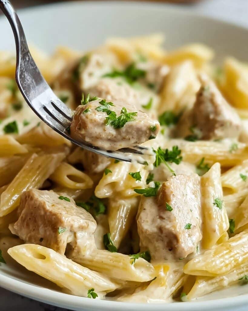 Creamy Chicken Alfredo Casserole Recipe