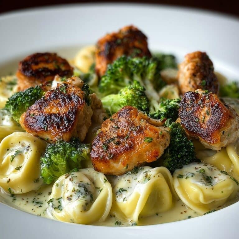 Garlic Parmesan Chicken Tortellini: A Delicious & Easy Recipe