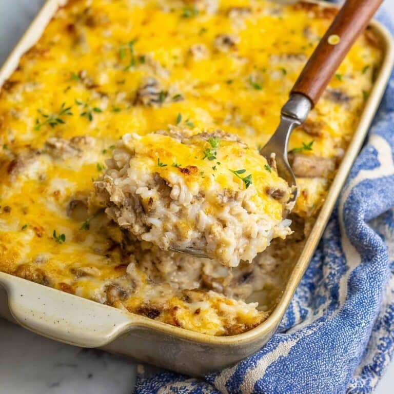 Cheesy Ground Beef and Rice Casserole Recipe