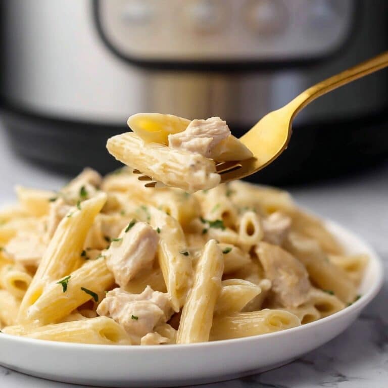 Slow Cooker Creamy Chicken and Penne Recipe