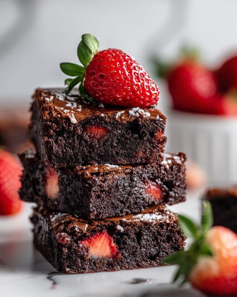 Strawberry Fudge Brownies Recipe
